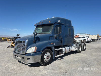 2013 Freightliner Cascadia 125 6x4 Cabeza Tractora Cabina Dormitorio
