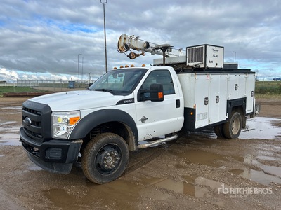 2014 Ford F-550 XL 4x4 サービスカー