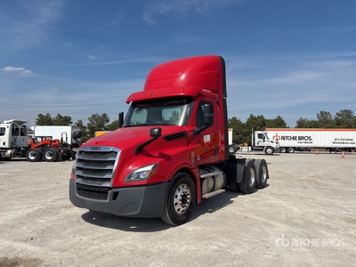 2019 Freightliner Cascadia 126 6x4 تراكتور شاحنة نهارية (ثنائية المحور)