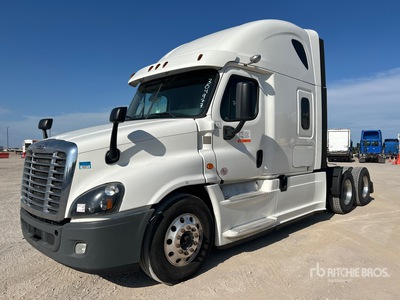 2019 Freightliner Cascadia 125 6x4 T/A Slaapcabine Trekker