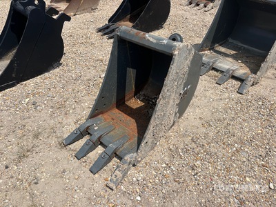 Tag 16 in Q/C Digging Excavator Bucket