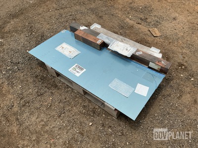 (1) 48''x20'' Aluminum Sheet & (1) Square Bar