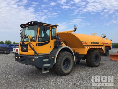 2023 Bergmann C815S 3000 gal 4x4 Camion de agua articulado