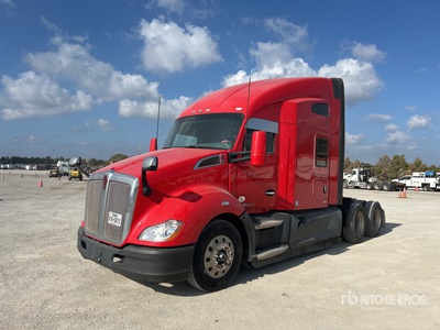 2018 Kenworth T680 6x4 Cabeza Tractora Cabina Dormitorio