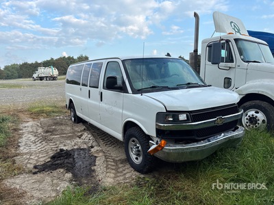 2017 Chevrolet 3500 Passenger Van (Inoperable)