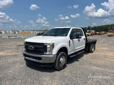 2018 Ford F-350 XL 4x4 Crew Cab Service Truck