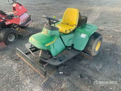 2011 John Deere 1220 Rastrillo de bunker