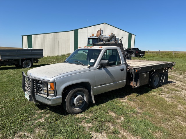 1997 GMC 3500 4x2 Bed Truck