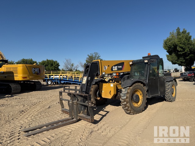 MANIPULADOR 2015 CATERPILLAR