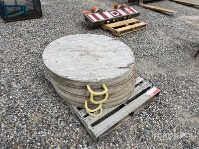 Quantity of (4) 42 In Outrigger Pads