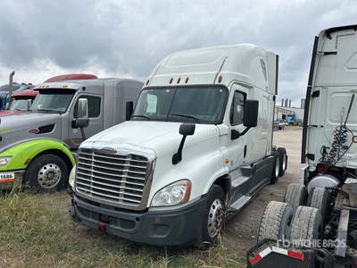 2016 Freightliner Cascadia 125 6x4 Sleeper Truck Tractor