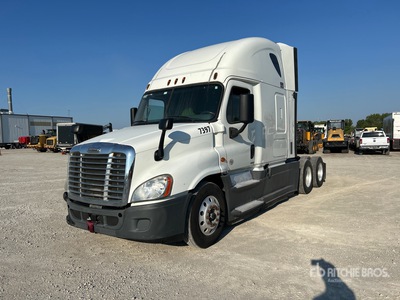 2016 Freightliner Cascadia 125 6x4 Cabeza Tractora Cabina Dormitorio