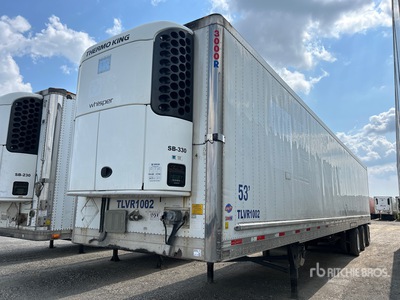 2015 Utility 53 ft x 102 in Tri/A Refrigerated Trailer