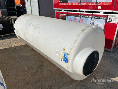 2023 900 gal Poly Tanque de agua