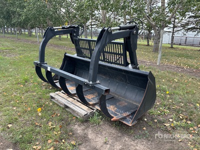 102 in Hydraulic Grapple Bucket