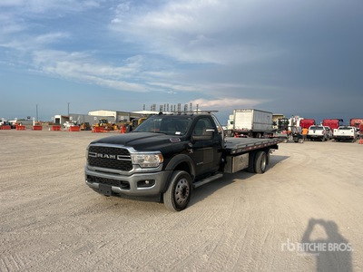 2024 Ram 5500 4x2 Ciężarówka z systemem Rollback