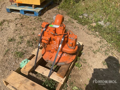 Hitachi EX200 Hydraulic Pump