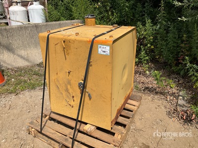 Quantity of (3) Pallets of Cat Fuel Tanks - Fits Cat 325C L, 330B L, 345B L