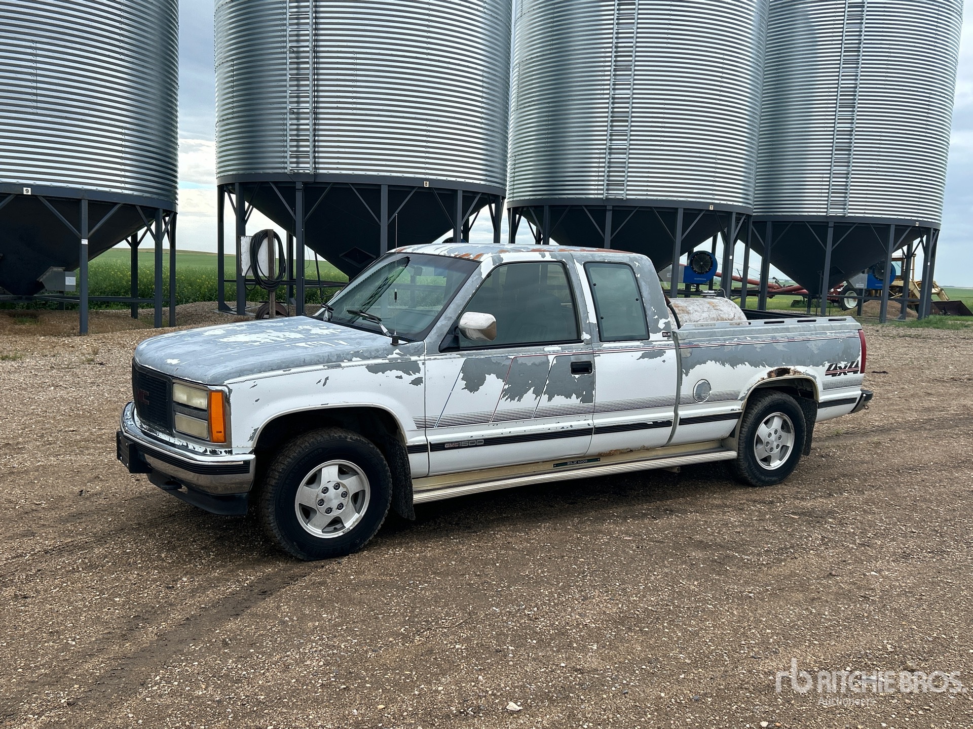 1993 GMC Sierra 1500 SLE 4x4 Extended Cab Pickup