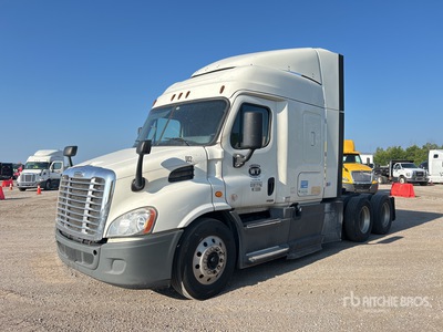2018 Freightliner Cascadia 113 6x4 T/A Sleeper Truck Tractor