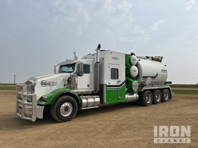 2008 Kenworth T800 8x6 Camion pelleteuse sous vide