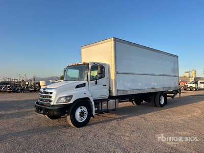 2020 Hino 268 4x2 Van Truck