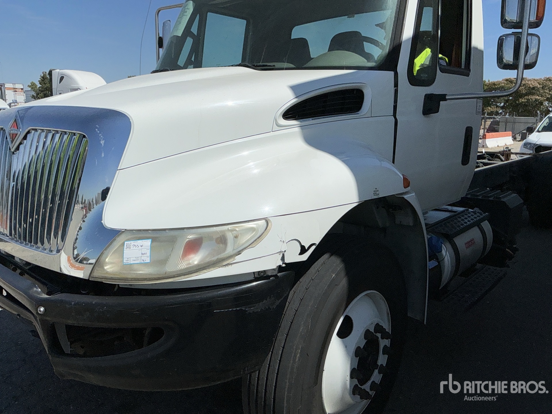 2017 International 4300 Van Truck