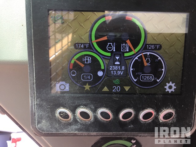 MINI CARGADOR SOBRE RUEDAS 2022 CATERPILLAR 226D3