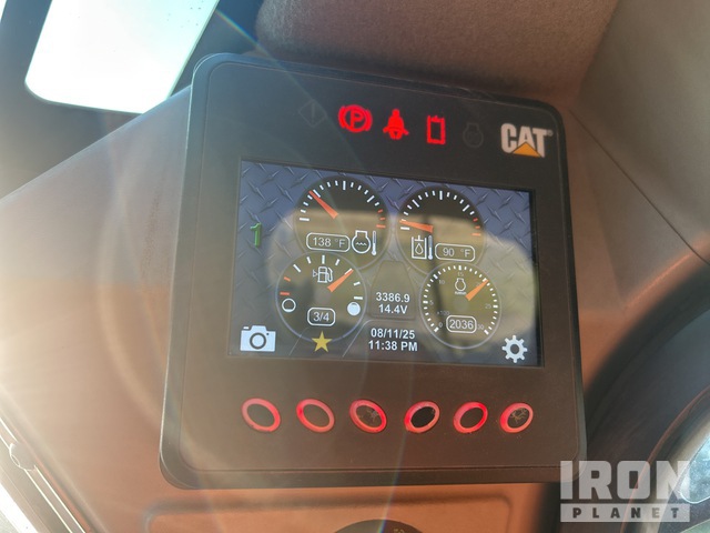 MINI CARGADOR SOBRE ORUGAS 2022 CATERPILLAR 279D3