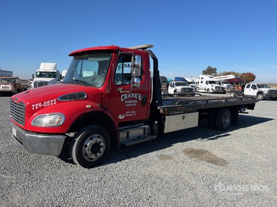 2016 Freightliner M2 106 4x2 Rollback Truck