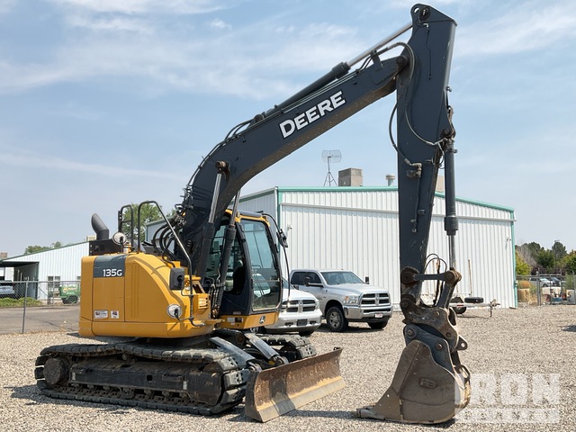 EXCAVADORA 2019 JOHN DEERE 135G