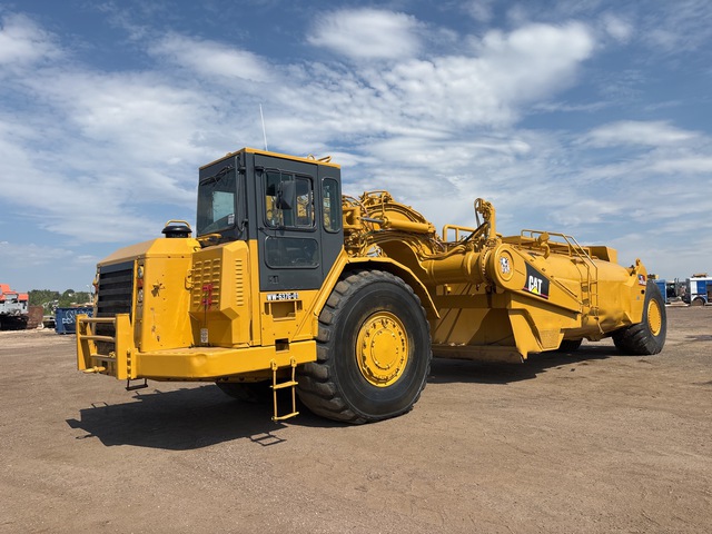 Cat 637G 10000 gal Articulated Water Truck Cat 637G 10000 gal Articulated Water Truck