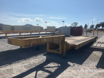 Ancira T/A Cama Baja (Solo Partes) / Parts Only Lowboy Trailer (Inoperable)