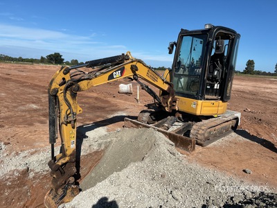 2018 Cat 303.5E CR Mini Excavator