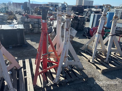 Quantity of (3) Aircraft Jack
