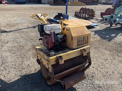 Multiquip V-304EH achterloop wals