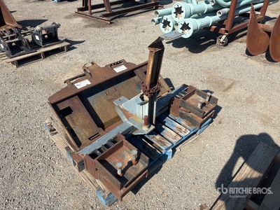 Skid Steer Attachment Mounting Plate