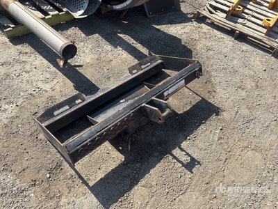 Skid Steer Attachment Mounting Plate