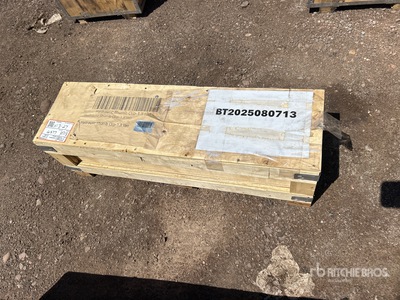 2025 Machpro HYDRAULICTHUMBCLIP-1.8TON Hydraulic Thumb Clamp (Unused)
