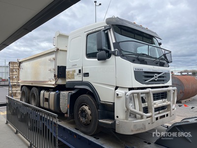 2013 Volvo FM500 6x4 T/A Dump Truck