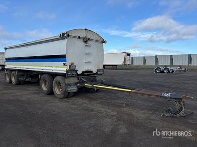 2019 CBB 8.2 m Quad Dog End Dump Trailer
