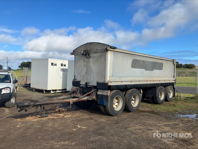 2005 Hercules Quad Dog End Dump Trailer