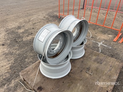 Quantity of (4) ホイール - Fits Skid Steer Loader