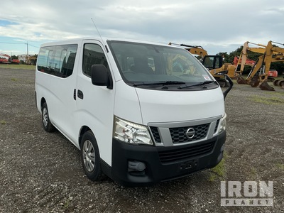 2014 Nissan NV350CARAVAN Passenger Van
