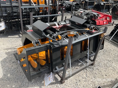 2025 GIYI GY-HWG72C 72 in Garfio para minicargadora (Unused)