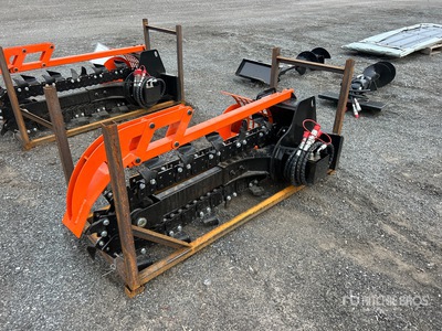 2025 GIYI GY-X39 8 in Mini Skid Steer Trencher (Unused)