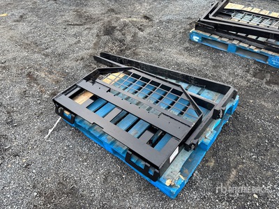 2025 GIYI GY-DHC 60 in Skid Steer Forks (Unused)