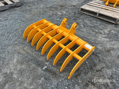 2025 GIYI Excavator Rake - Fits Cat 305 (Unused)