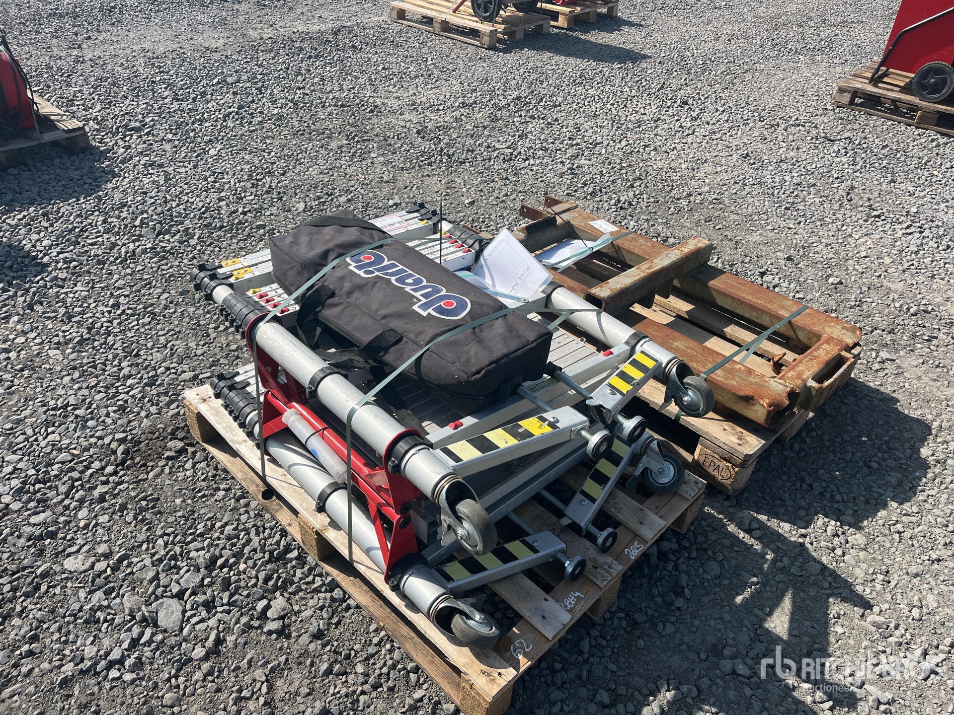 Quantity of (1) Rental Equipment Parti varie