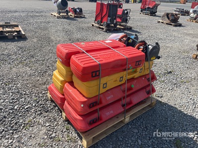 Quantity of (1) Rental Equipment Parti varie